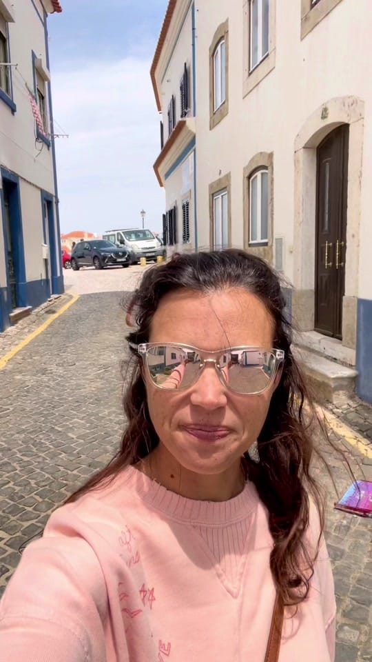 Post 6 by Ellen Siegel on TikTok (video)