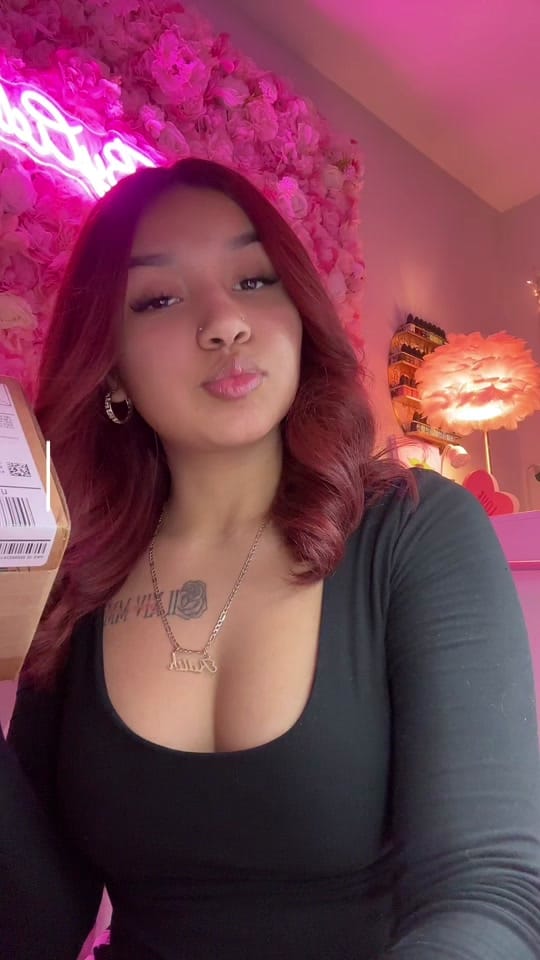 Post 4 by nailsbyadlih on TikTok (video)