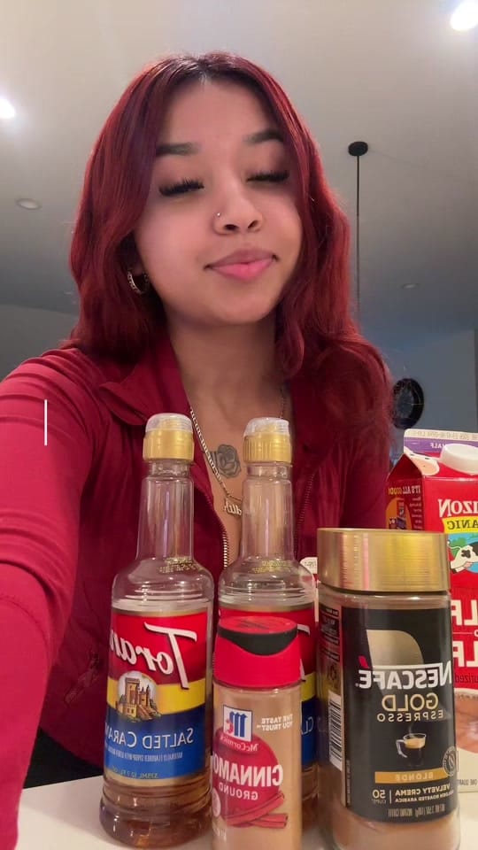 Post 7 by nailsbyadlih on TikTok (video)