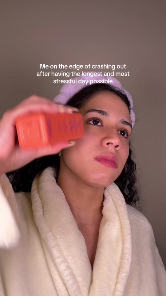 Post 2 by Marianna on TikTok (video)