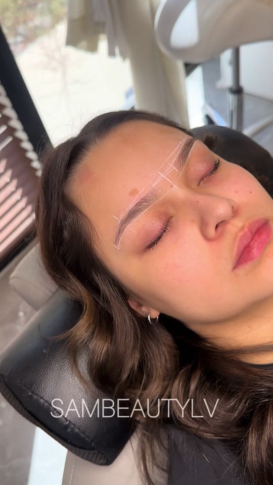 Post 3 by LAS VEGAS BROW ARTIST on TikTok (video)