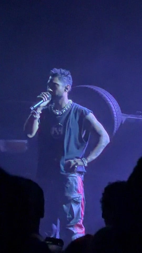 Post 7 by Luis V on TikTok (video)