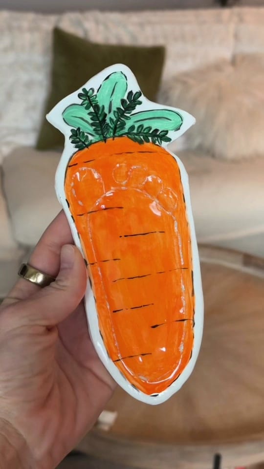 Post 4 by Nicole the Nomad on TikTok (video)