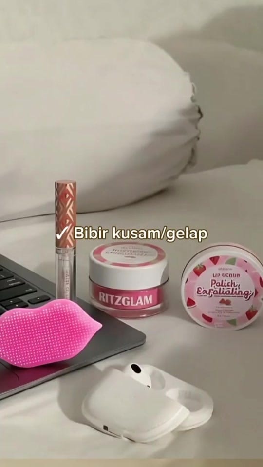 Post 7 by Ritzglam Pink Lip Treatment on TikTok (video)