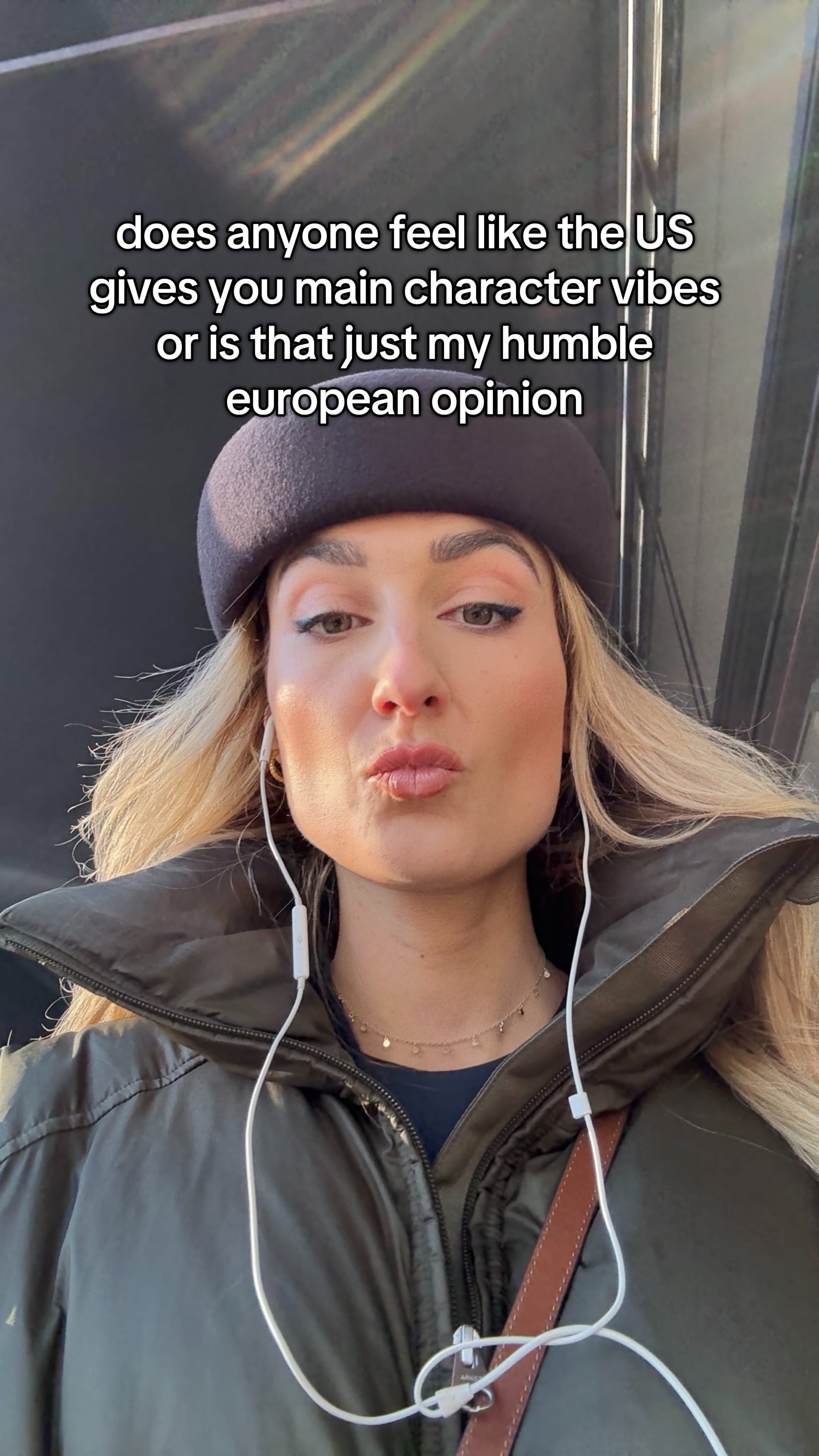Post 7 by RENÉE SANCE on TikTok (video)