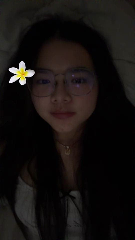 Post 3 by anaaaky on TikTok (video)