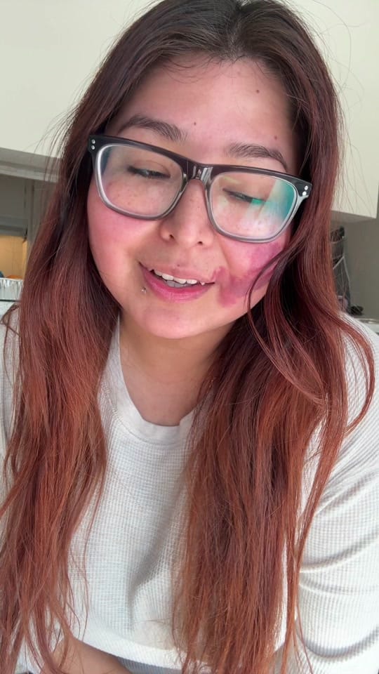 Post 1 by Mayra on TikTok (video)