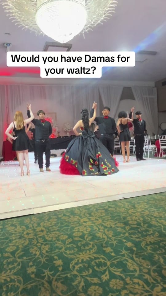 Post 7 by Legendz_dance7 on TikTok (video)