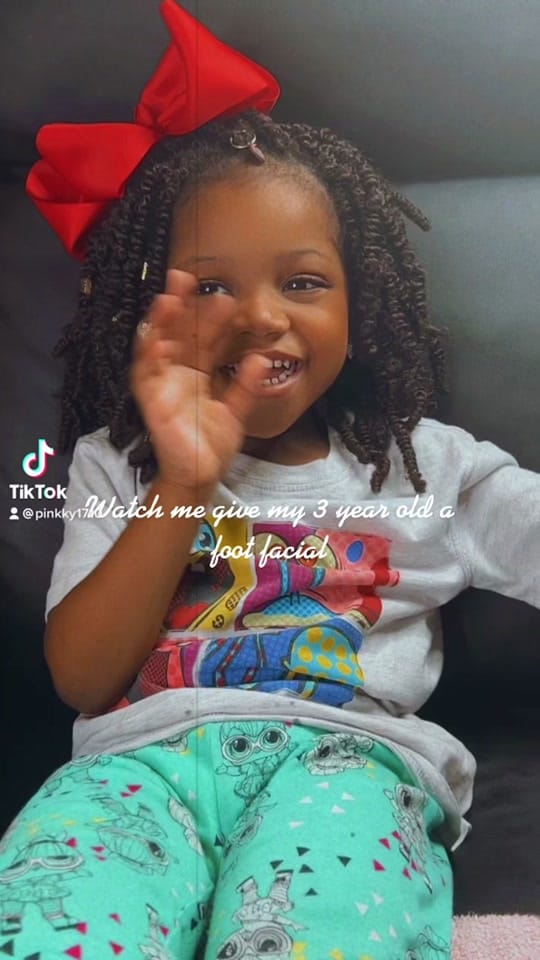 Post 10 by pinkkydagoat on TikTok (video)