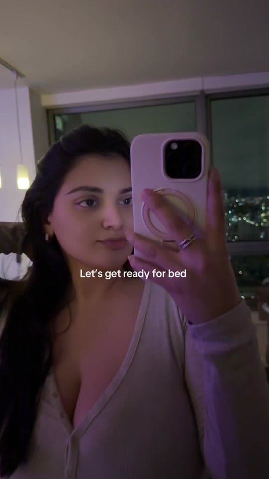 Post 6 by sofiainthesity on TikTok (video)