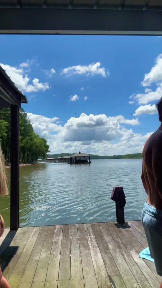Post 10 by mia v on TikTok (video)