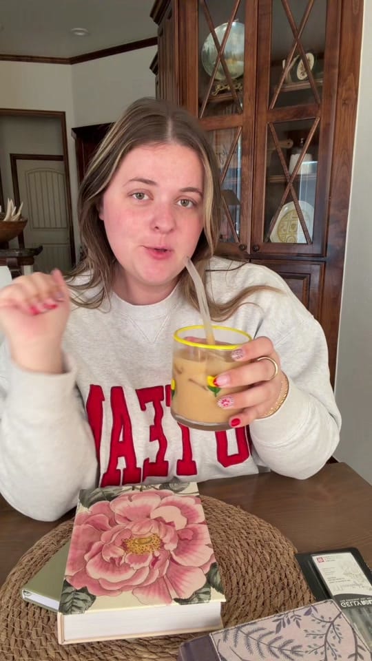 Post 1 by Cassidy Elise on TikTok (video)
