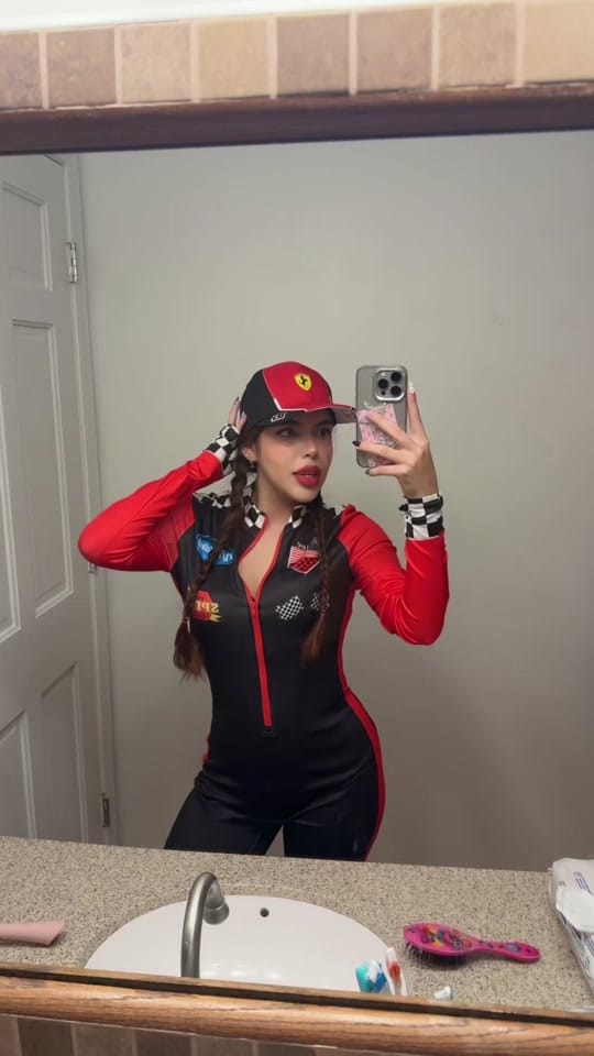 Post 1 by Paola⭐️ on TikTok (video)