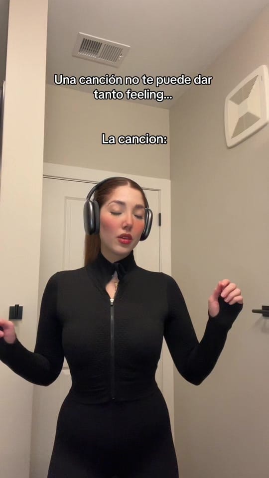 Post 10 by Esthefania Moncada on TikTok (video)