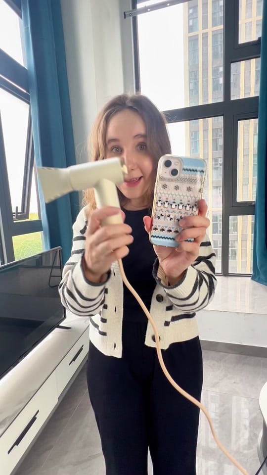 Post 1 by werwer430 on TikTok (video)