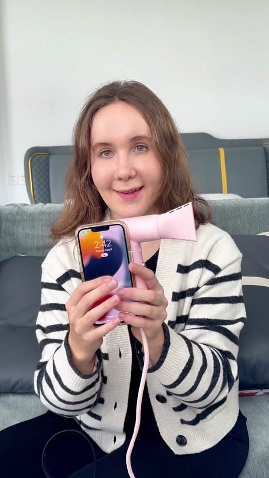 Post 8 by werwer430 on TikTok (video)