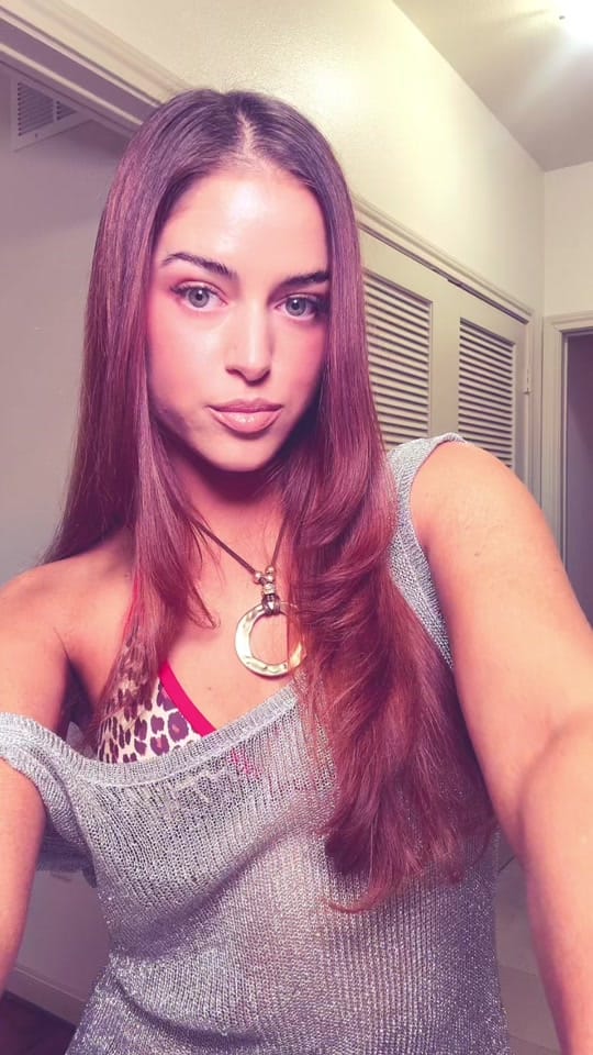 Post 3 by Gabrielle on TikTok (video)