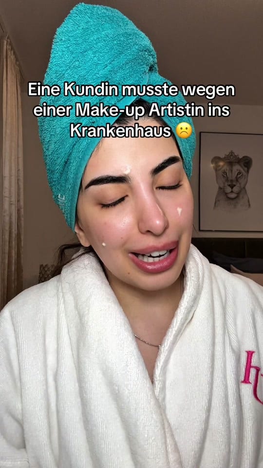 Post 4 by loungemedusa on TikTok (video)