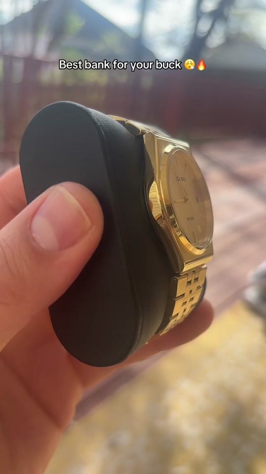 Post 6 by MJ on TikTok (video)