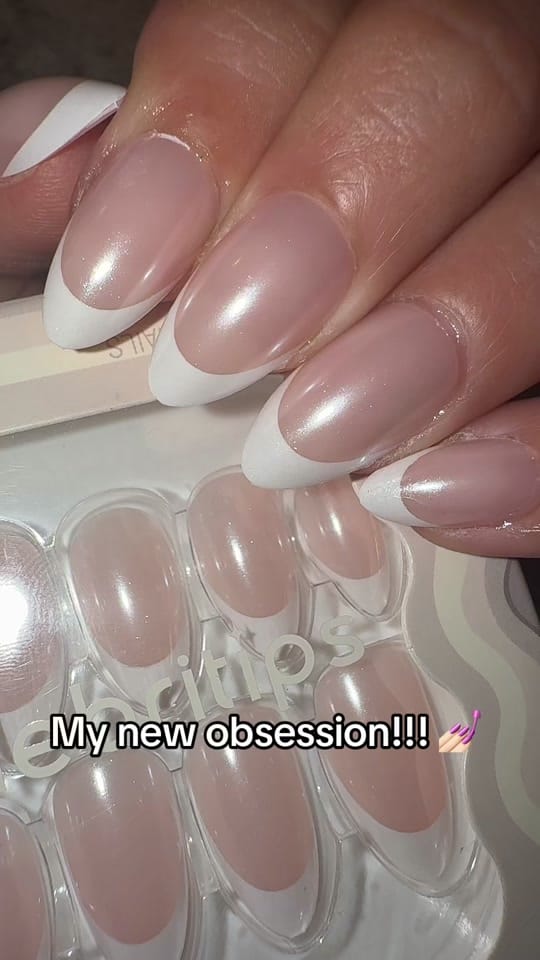 Post 2 by Luli Harrison on TikTok (video)