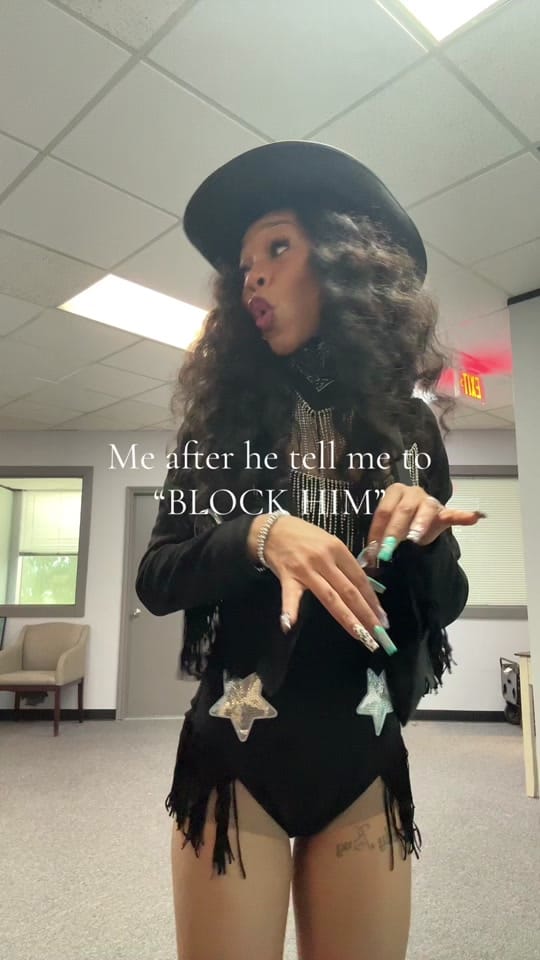 Post 8 by okaydenroro on TikTok (video)