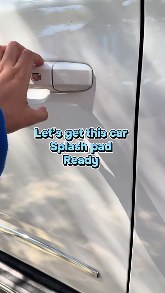 Post 4 by Jasmin Explores on TikTok (video)