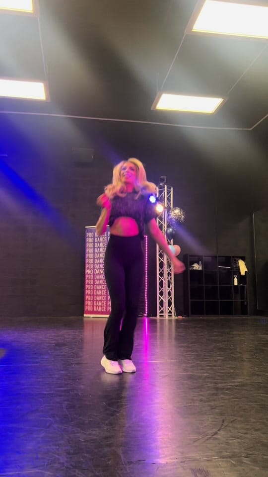 Post 2 by Jozie on TikTok (video)