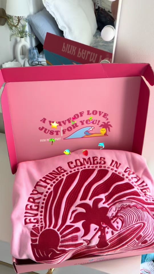 Post 2 by Kayla!!! 🍌🌸🏄‍♀️ on TikTok (video)