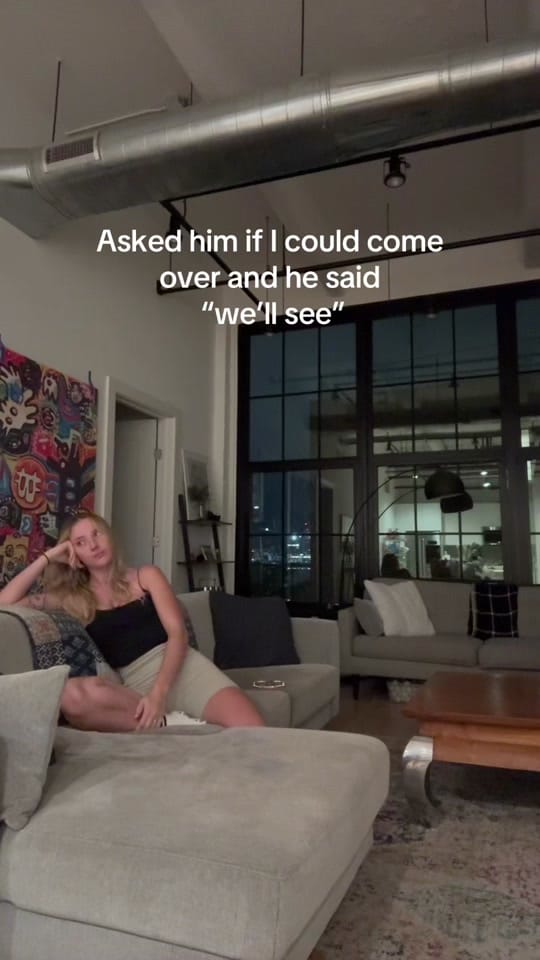Post 9 by Amanda  Jewell | NYC Creator on TikTok (video)