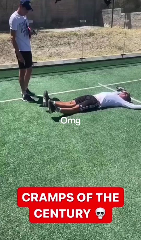 Post 3 by Twin Mia on TikTok (video)