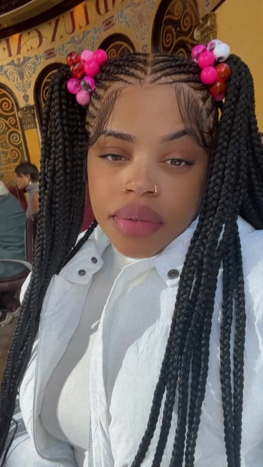 Post 8 by Twin Mia on TikTok (video)