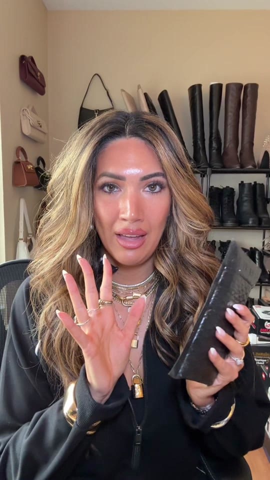 Post 4 by Juliann Marie | Fashion on TikTok (video)
