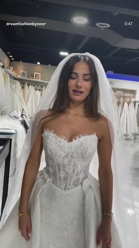 Post 1 by Noor Salman on TikTok (video)