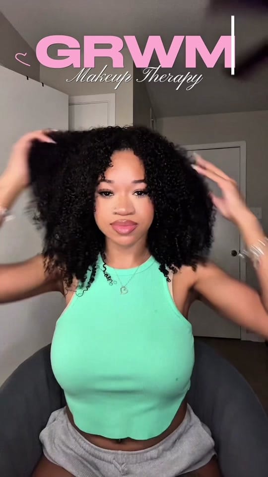 Post 4 by Lay ♡ on TikTok (video)
