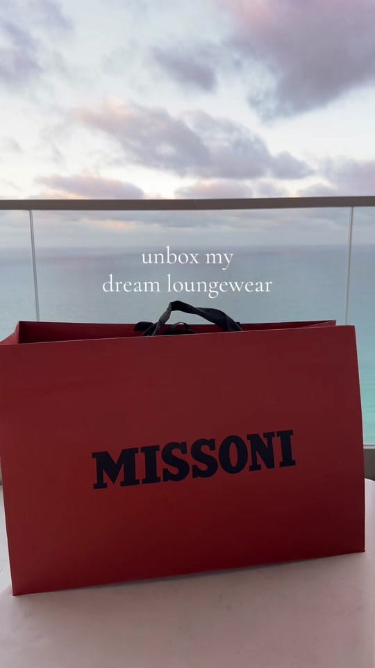 Post 3 by lindsay l0vee on TikTok (video)