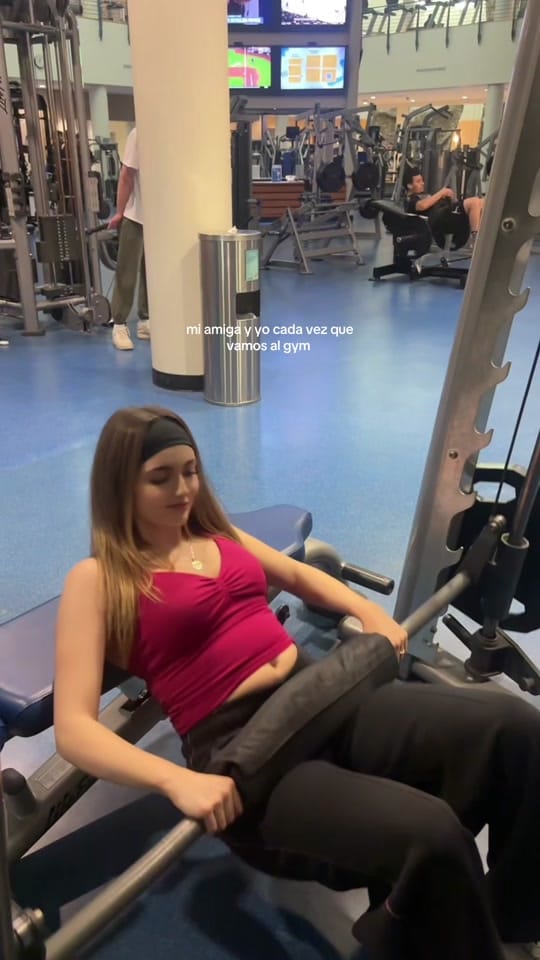 Post 3 by Rosalinda ❀ on TikTok (video)