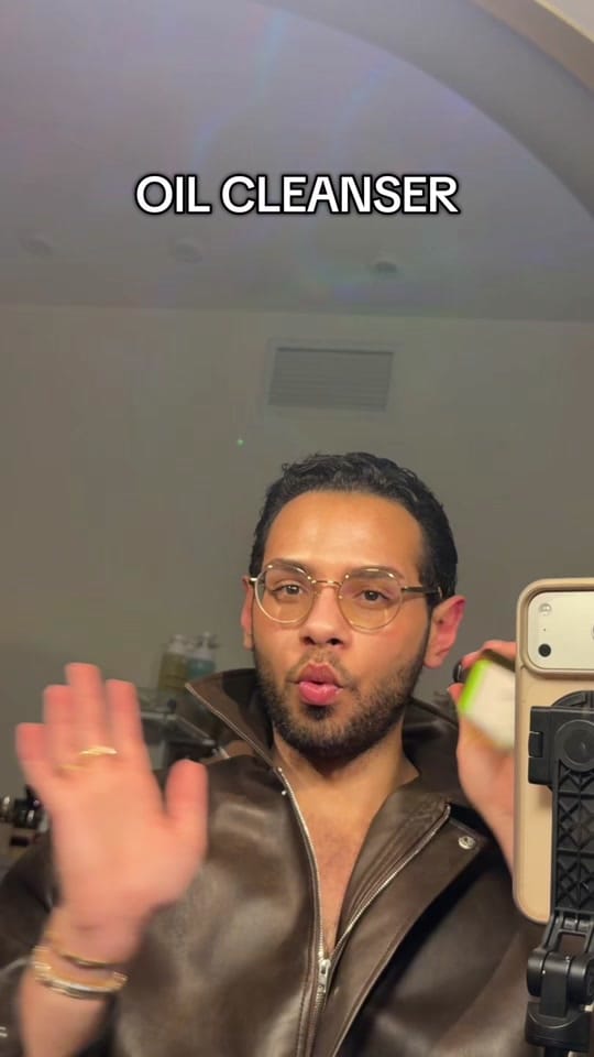 Post 5 by Michael Grullon on TikTok (video)