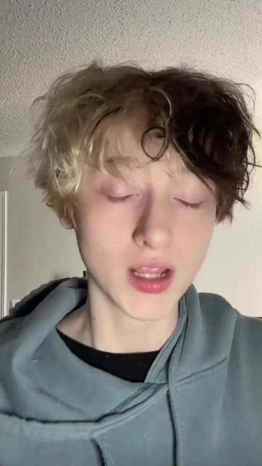 Post 5 by Makeupnita🤍🩵 on TikTok (video)