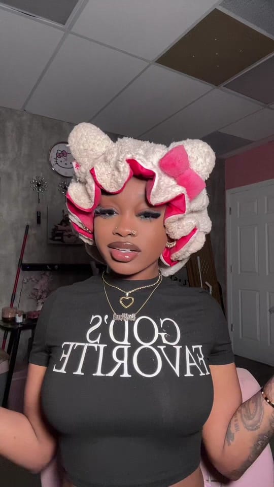 Post 7 by sa’niya✨ on TikTok (video)