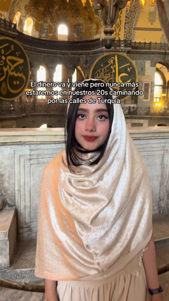 Post 9 by Abril Rodríguez on TikTok (video)