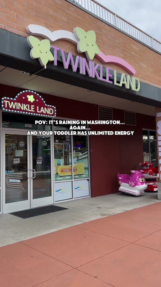 Post 1 by SEATTLE MAKEUP ARTIST on TikTok (video)