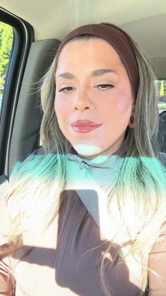 Post 8 by SEATTLE MAKEUP ARTIST on TikTok (video)