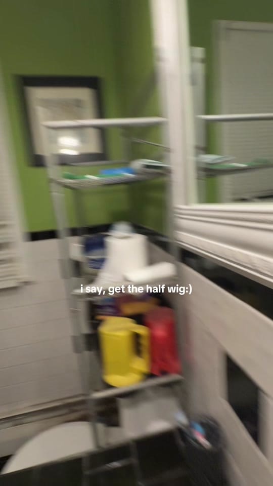 Post 7 by MELLA! on TikTok (video)