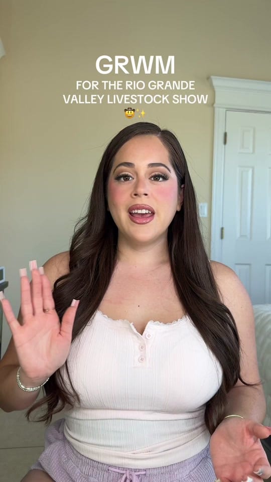 Post 1 by sarah gonzales 🤍 on TikTok (video)