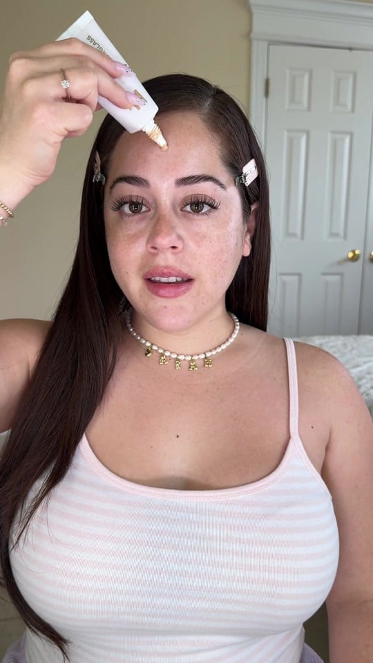 Post 8 by sarah gonzales 🤍 on TikTok (video)