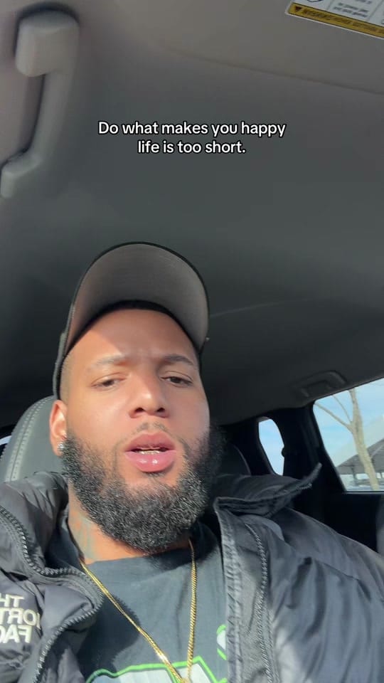 Post 5 by Denzel on TikTok (video)