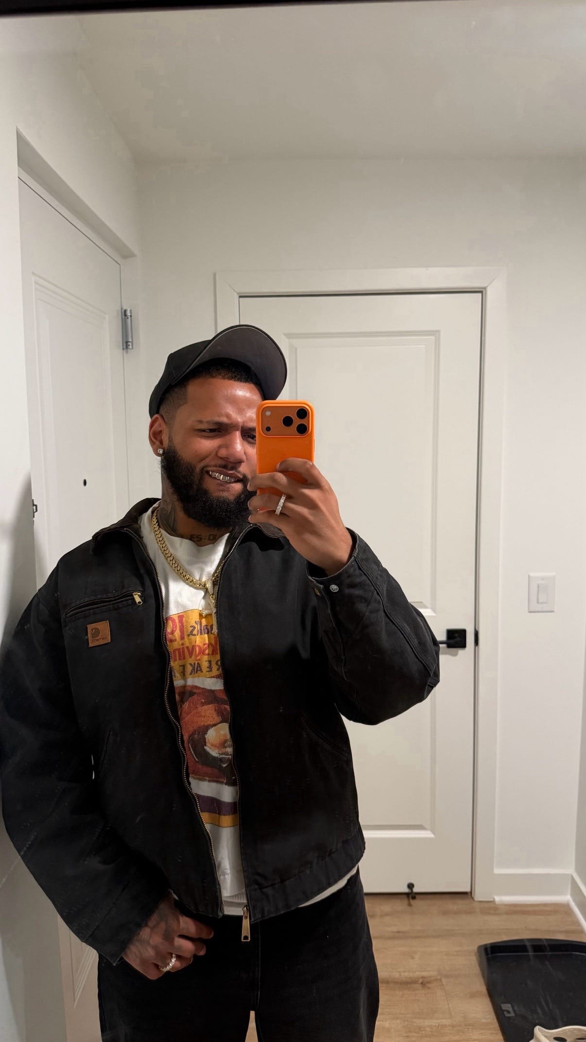 Post 6 by Denzel on TikTok (video)