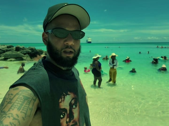 Post 1 by Denzel on TikTok (video)