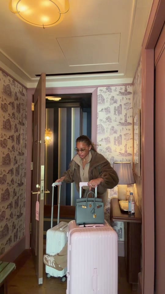 Post 7 by missashton_ on TikTok (video)