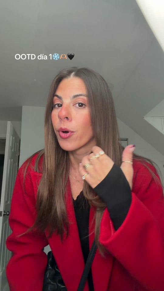 Post 2 by 𝑁𝑖𝑐𝑜𝑙𝑒 𝐶𝑎𝑟𝑟𝑒𝑟𝑜 on TikTok (video)